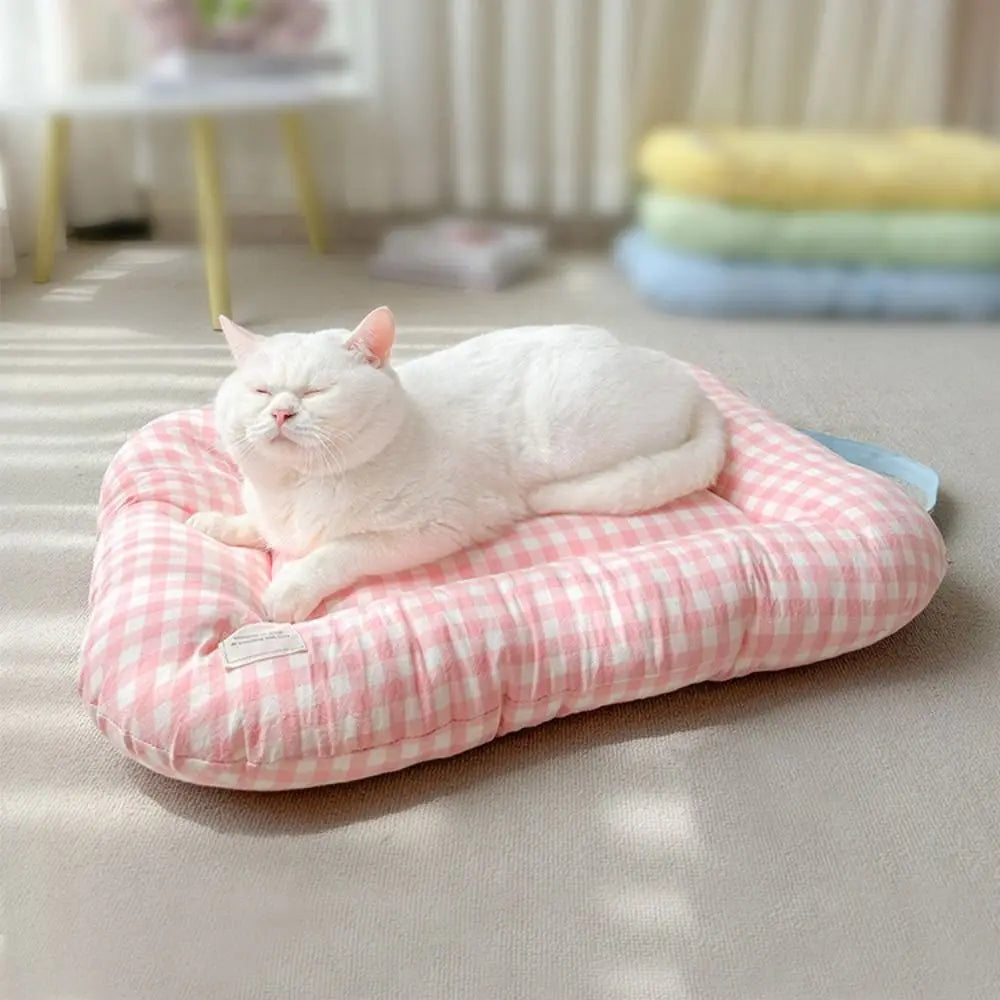 Cute Warm Dog & Cat Bed Pad - Macaron Soft Plaid Pet Cushion | Non-Slip Comfortable Pet Mattress For Autumn & Winter
