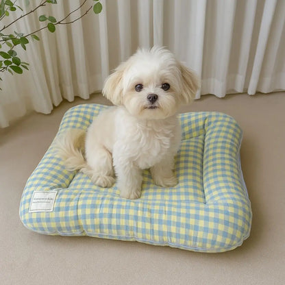 Cute Warm Dog & Cat Bed Pad - Macaron Soft Plaid Pet Cushion | Non-Slip Comfortable Pet Mattress For Autumn & Winter